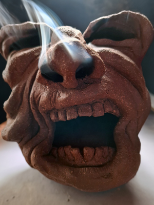 Figurative and expressive sculptures mostly showing portraits, the human body and figure.