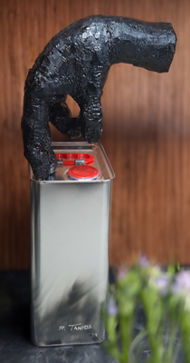 Figurative and expressive sculptures mostly showing portraits, the human body and figure.