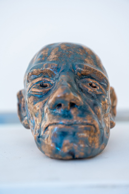 Figurative and expressive sculptures mostly showing portraits, the human body and figure.